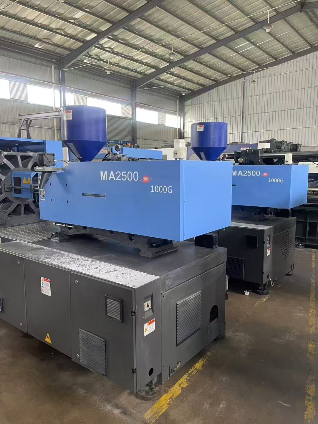 Haitian ma250T plastic injection molding machine