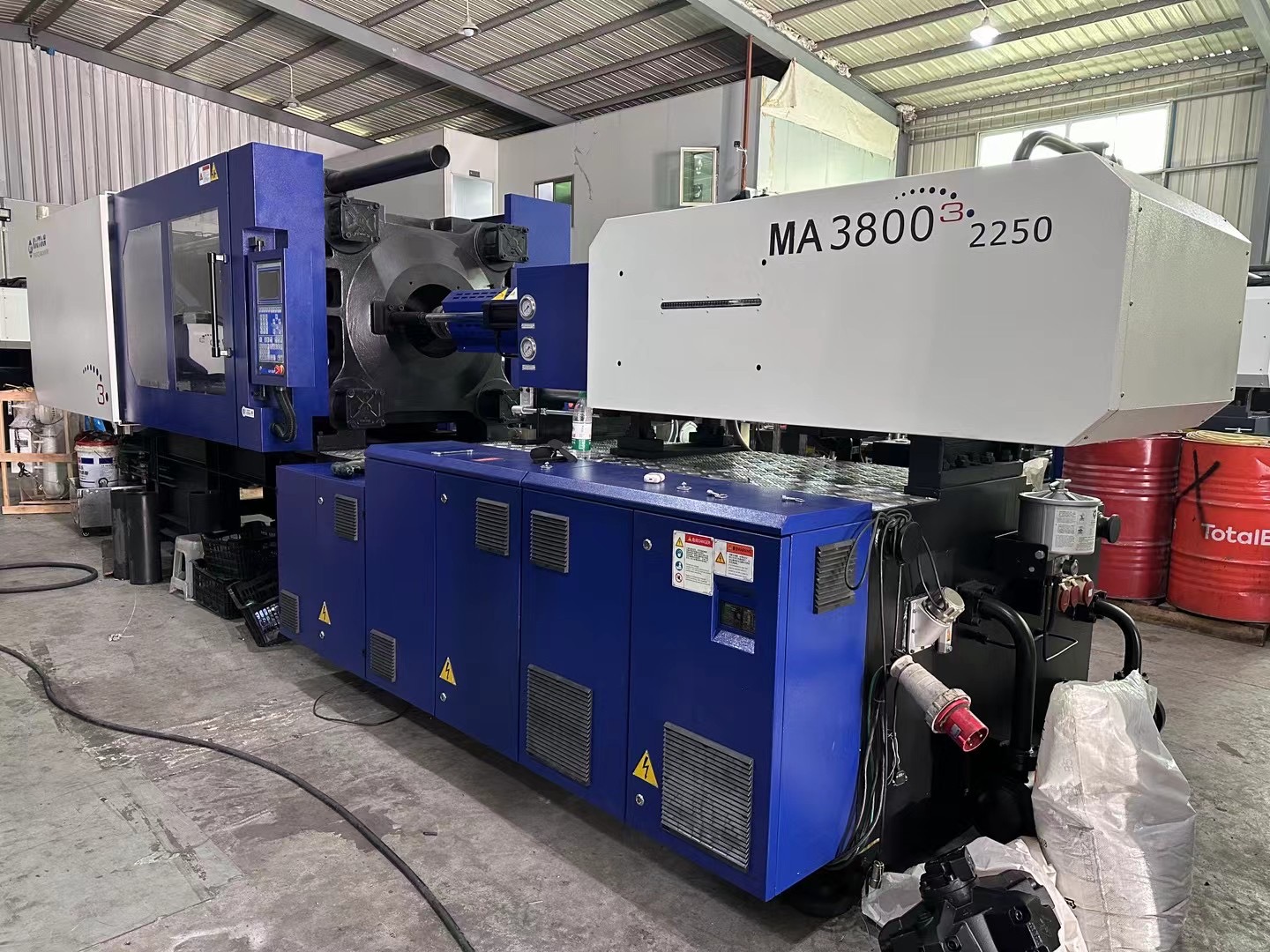 Haitian ma500T plastic injection molding machine